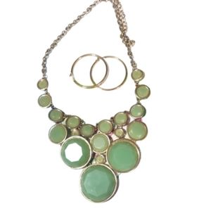Green statement necklace vintage gold hoops